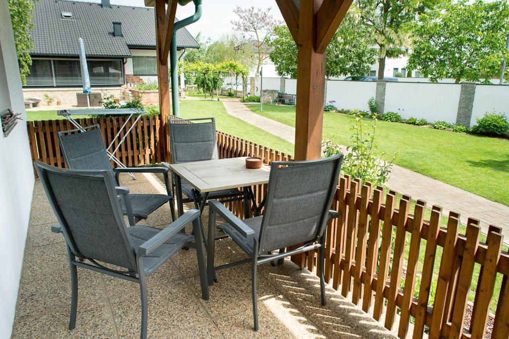 Gaestehaus Zur Langen Lacke Apetlon Ngoại thất bức ảnh